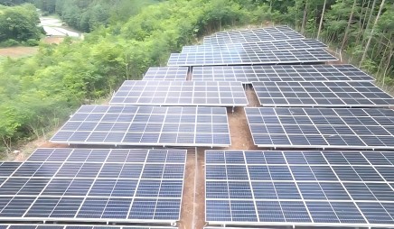 SR SOLAR が 4MW 太陽光発電設置プロジェクトの成功を実証