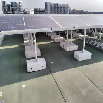 シンガポールの平屋根太陽光発電設置システム